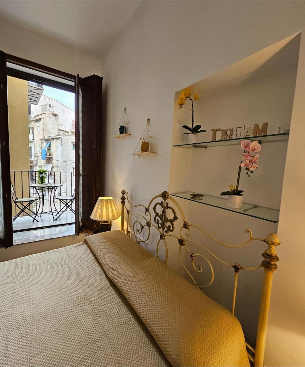 La Rosa Bianca Della Vucciria Villa Palermo Kültér fotó