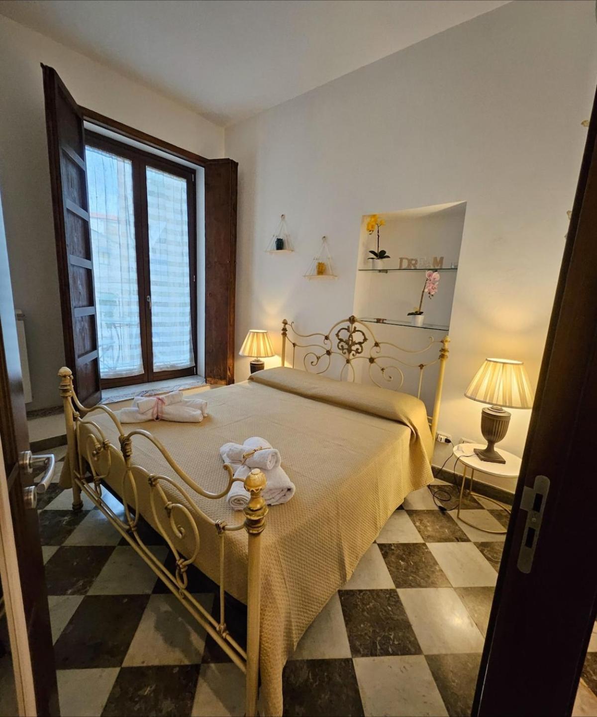 La Rosa Bianca Della Vucciria Villa Palermo Kültér fotó